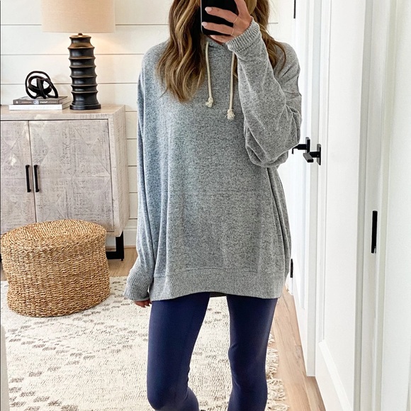 Double Zero Tops - NEW Oversized Hoodie